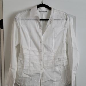 White Antonio Melani button up. Sz M